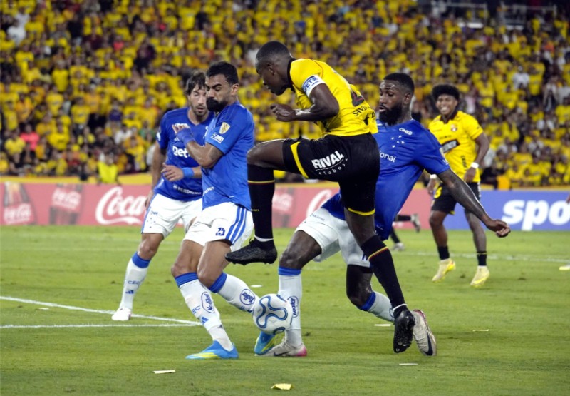 Cruzeiro được đự đoán áp đảo Barcelona SC